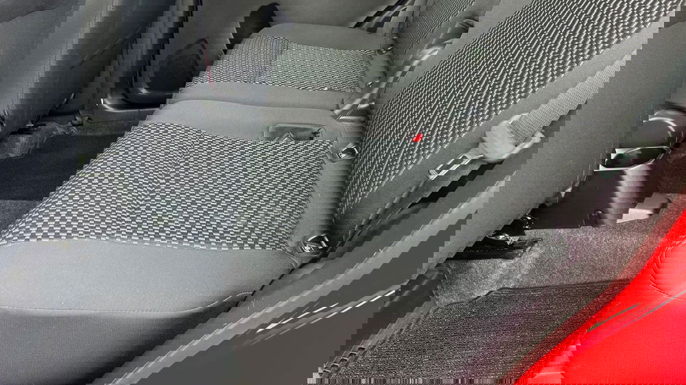 Suzuki Ignis usata a Viterbo (15)