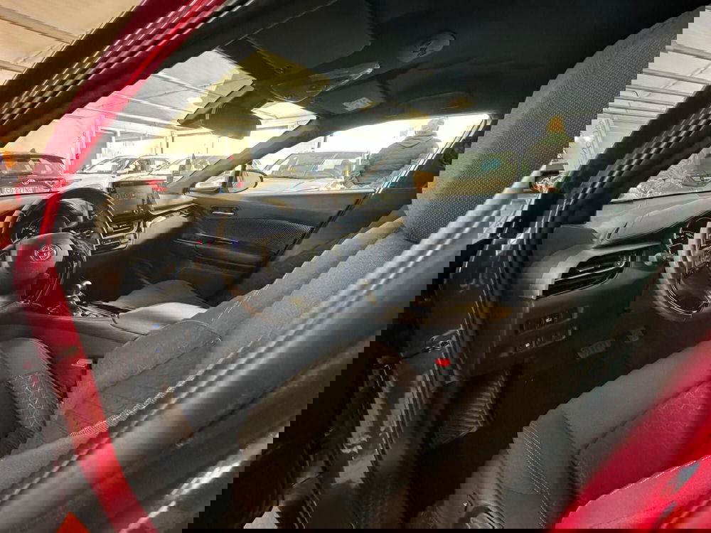 Toyota Toyota C-HR usata a Modena (12)