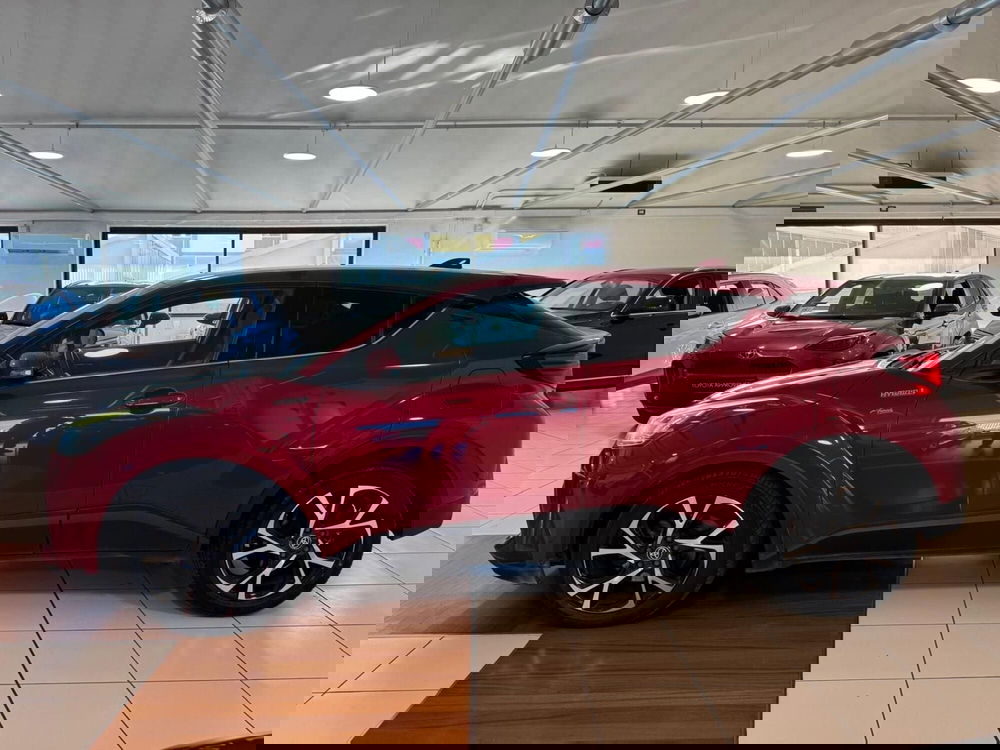 Toyota Toyota C-HR usata a Modena (9)