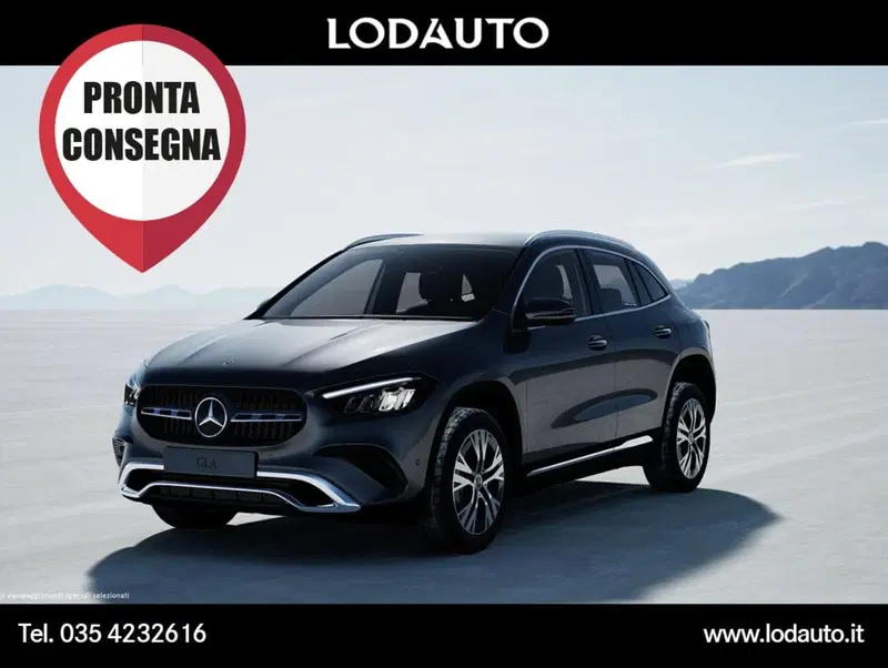 Mercedes-Benz GLA SUV nuova a Bergamo