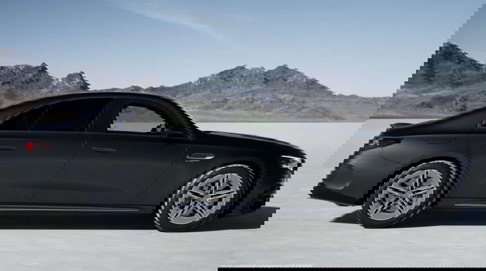 Mercedes-Benz Classe E Station Wagon nuova a Bergamo (3)