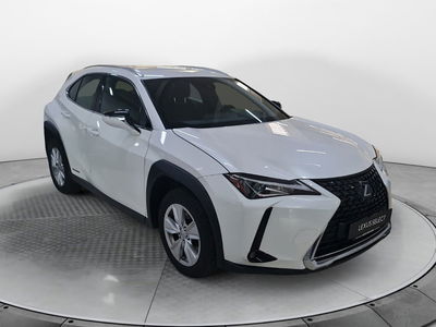 Lexus UX Hybrid Business del 2022 usata a San Lazzaro di Savena
