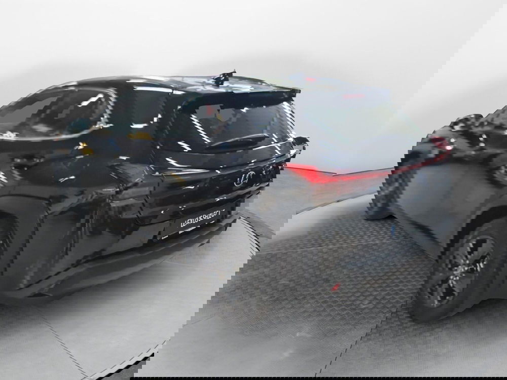 Lexus UX usata a Bologna (4)