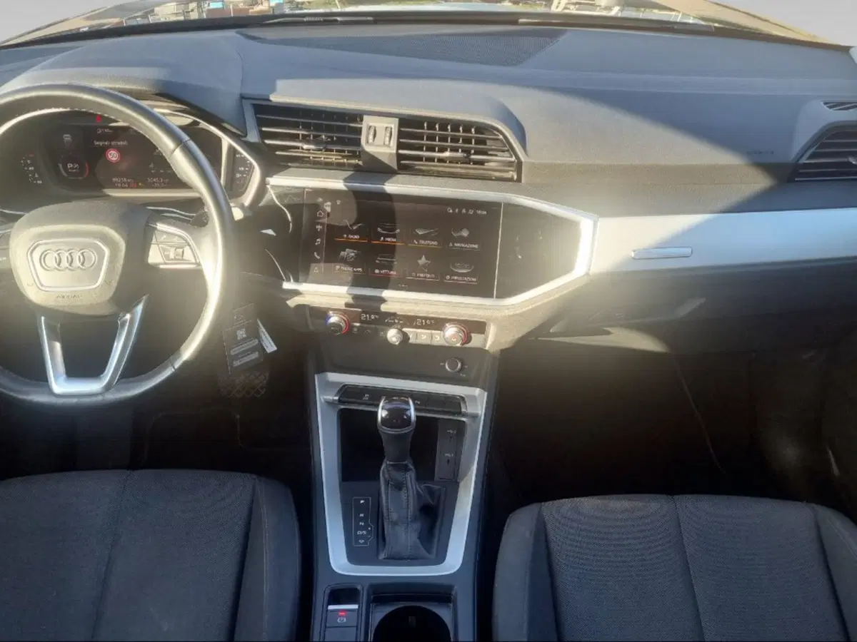 Audi Q3 Sportback usata a Firenze (9)
