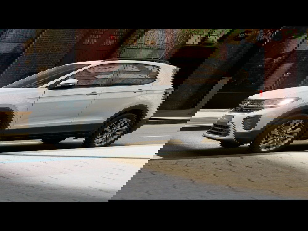 Volkswagen T-Cross nuova a Firenze (2)