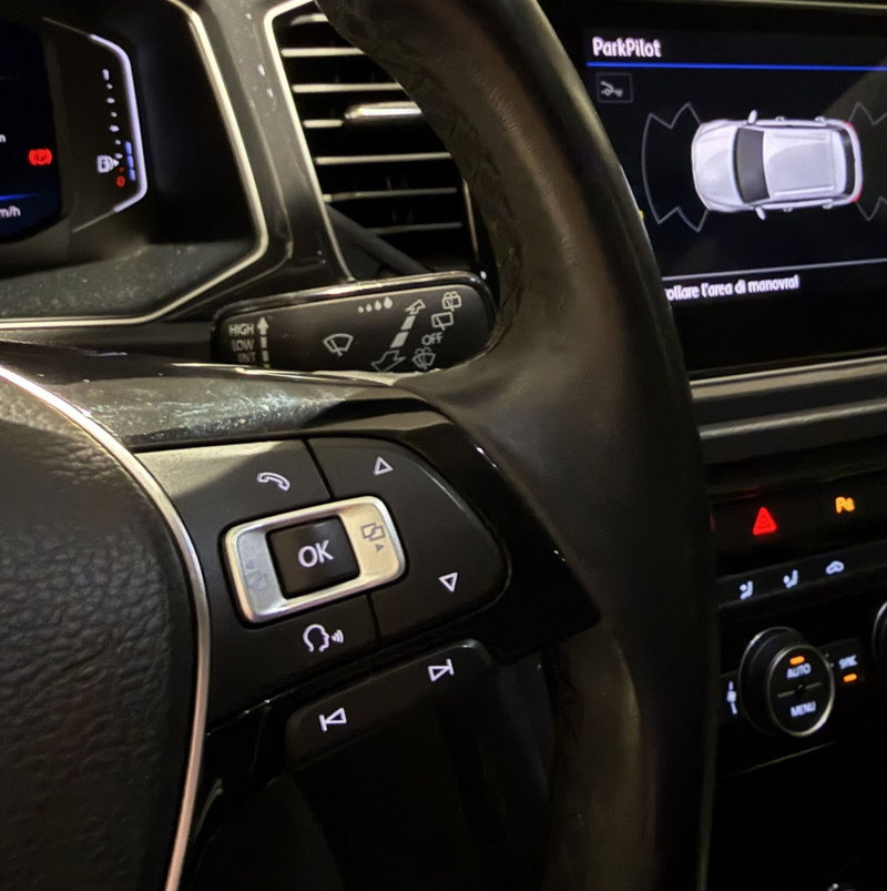 Volkswagen T-Roc usata a Parma (13)