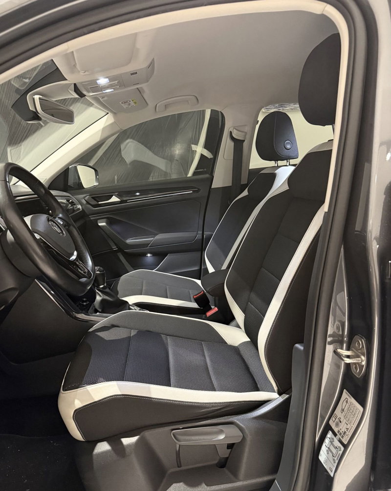 Volkswagen T-Roc usata a Parma (5)