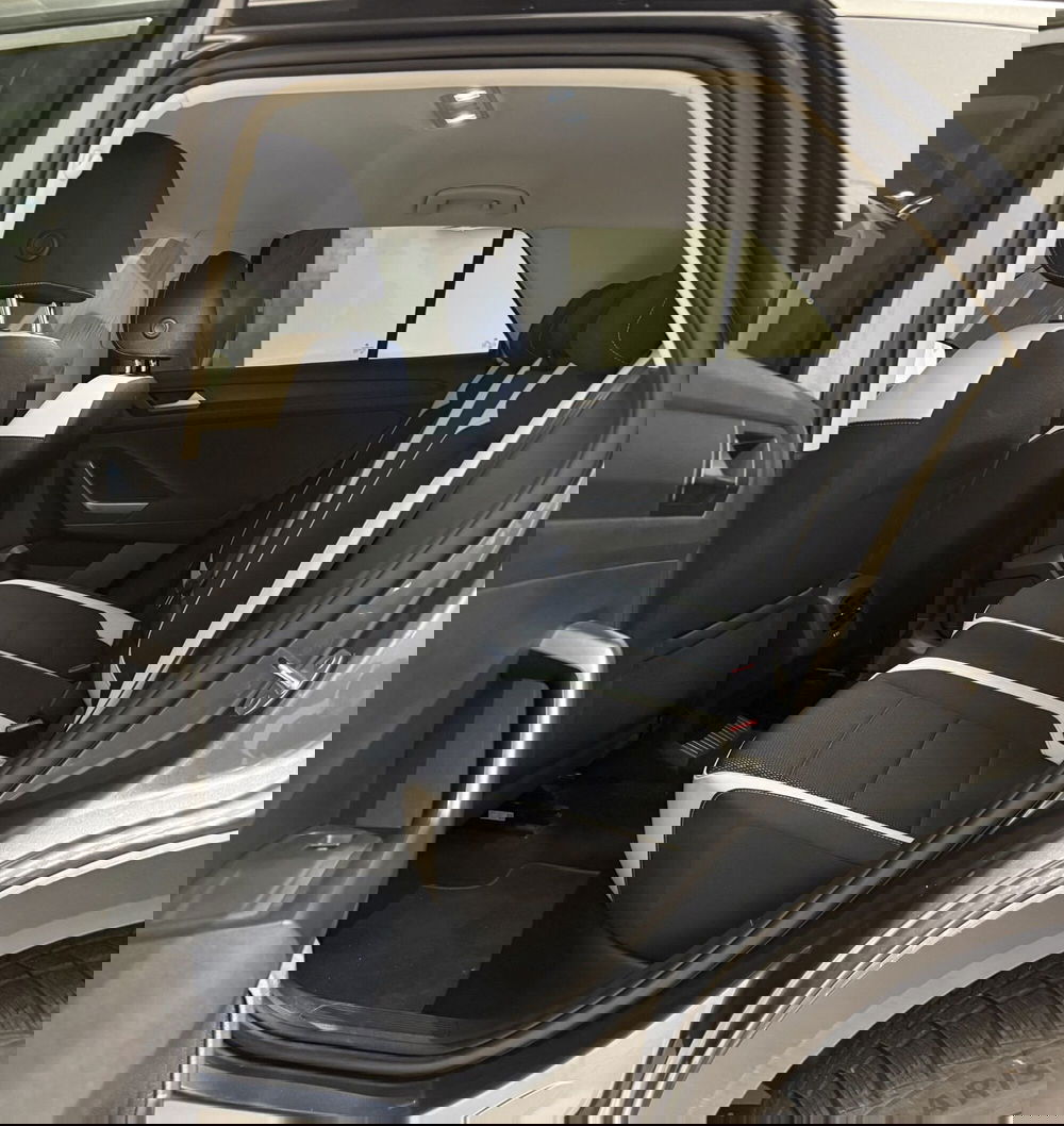 Volkswagen T-Roc usata a Parma (6)