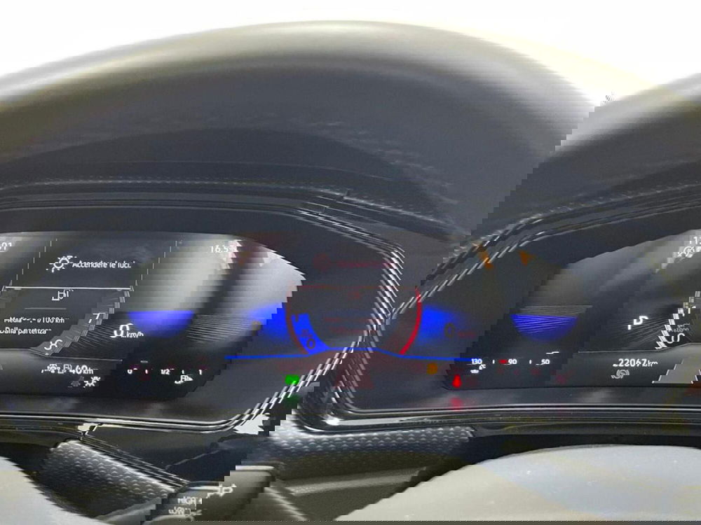 Volkswagen T-Cross usata a Como (12)