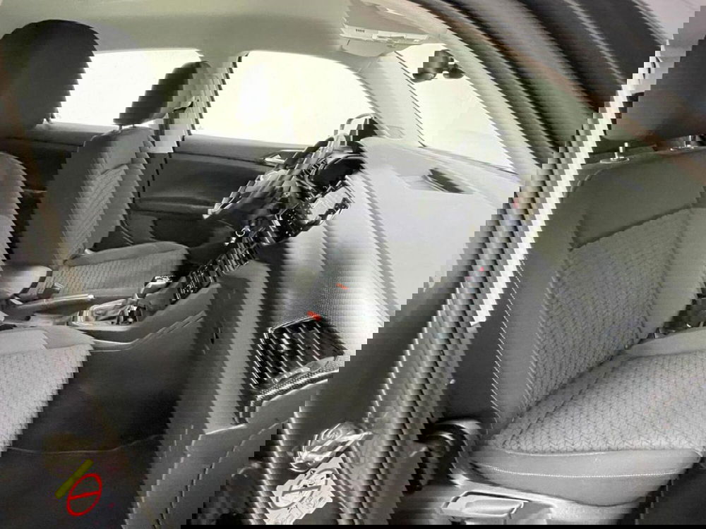 Volkswagen T-Cross usata a Como (3)