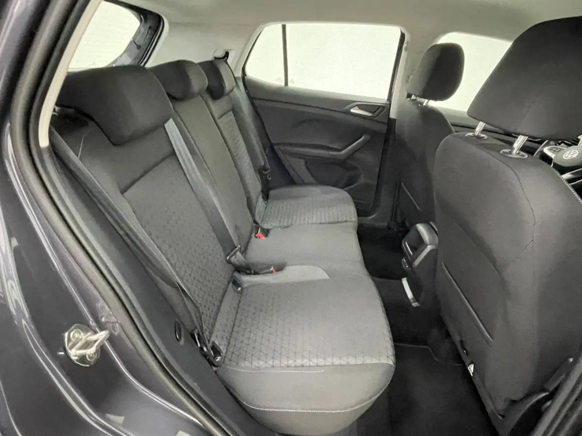 Volkswagen T-Cross usata a Como (5)