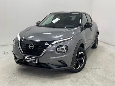 Nissan Juke 1.6 hev N-Connecta del 2023 usata a Lurate Caccivio