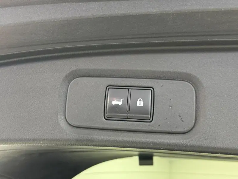 Nissan Qashqai usata a Como (19)