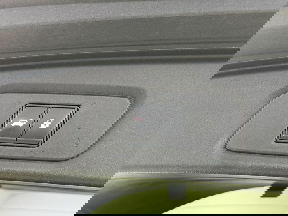 Nissan Qashqai usata a Como (19)