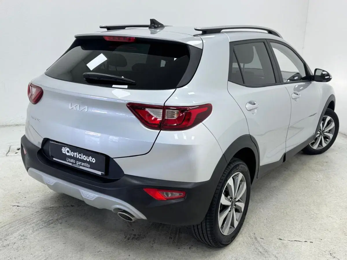 Kia Stonic usata a Como (2)
