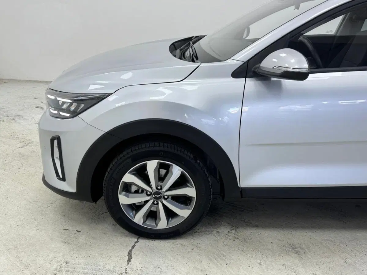 Kia Stonic usata a Como (9)