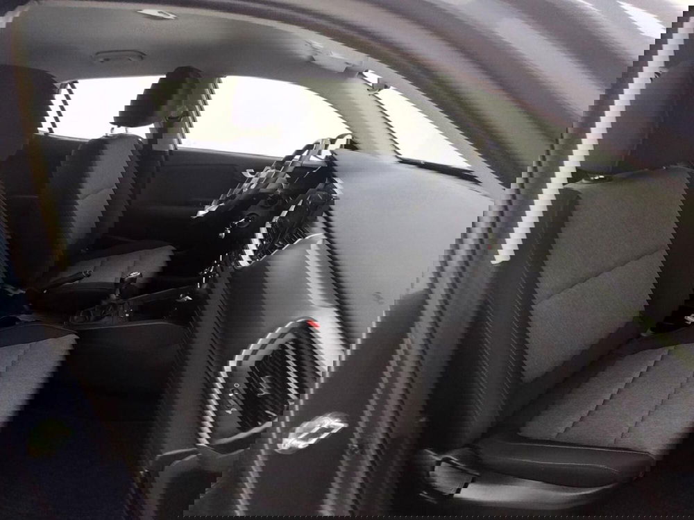 Kia Stonic usata a Como (3)