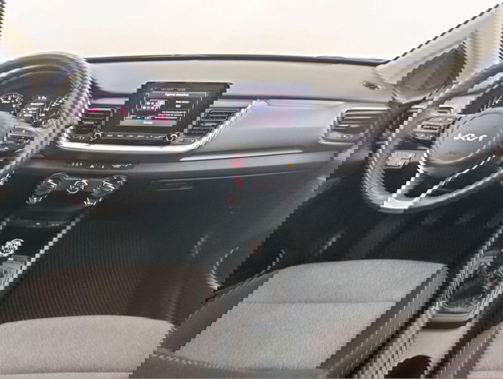 Kia Stonic usata a Como (4)