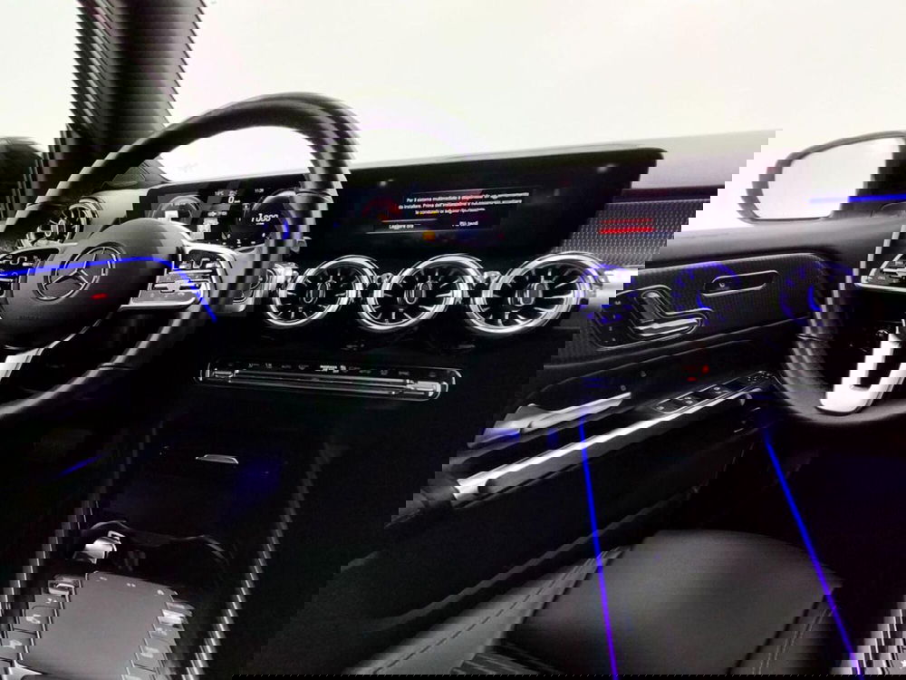 Mercedes-Benz GLB usata a Como (10)