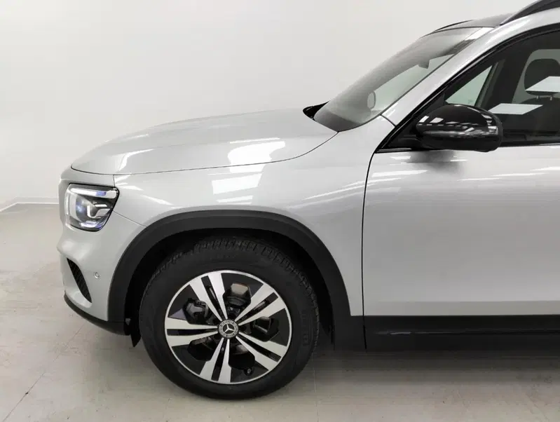 Mercedes-Benz GLB usata a Como (9)