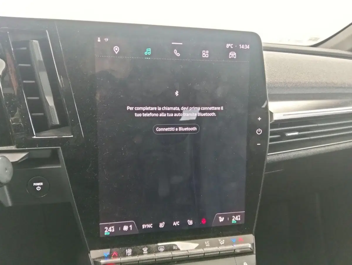Renault Megane E-Tech Electric usata a Como (18)