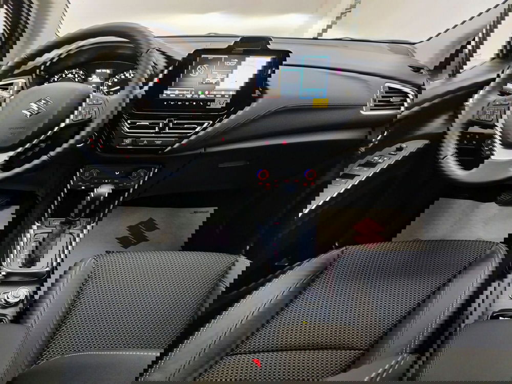 Suzuki S-Cross nuova a Rovigo (6)