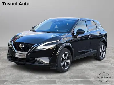 Nissan Qashqai 1.3 mhev N-Connecta 2wd 158cv xtronic del 2021 usata a Siena