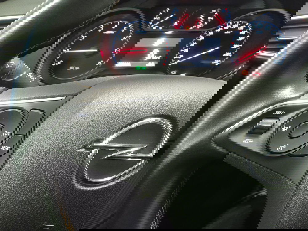 Opel Crossland X usata a Torino (11)