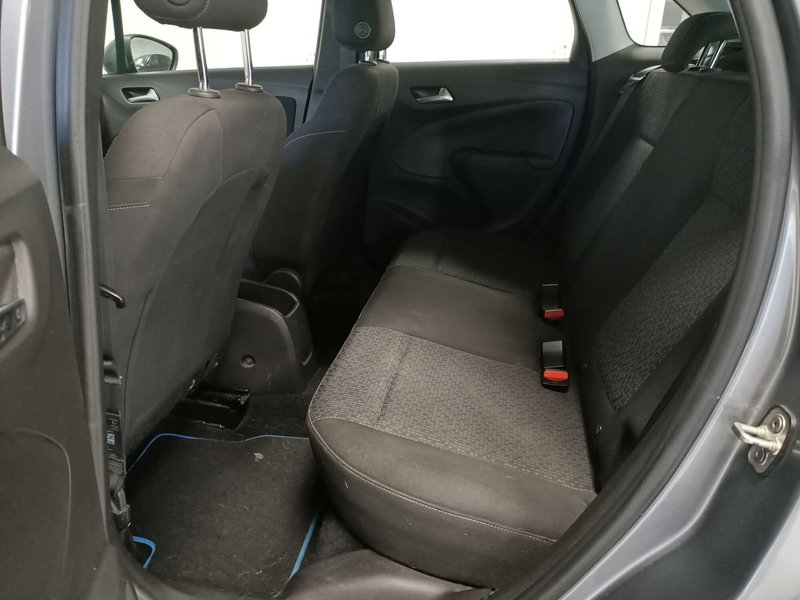 Opel Crossland X usata a Torino (13)