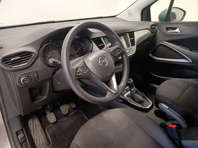 Opel Crossland X usata a Torino (8)