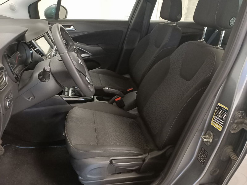 Opel Crossland X usata a Torino (9)