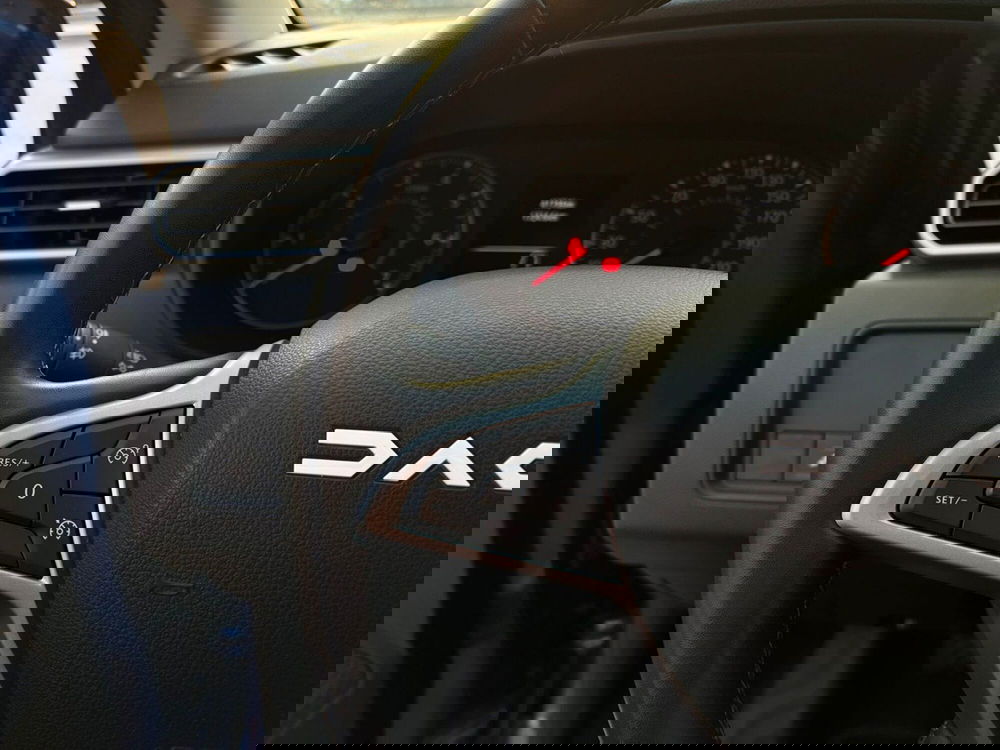 Dacia Duster usata a Vercelli (11)