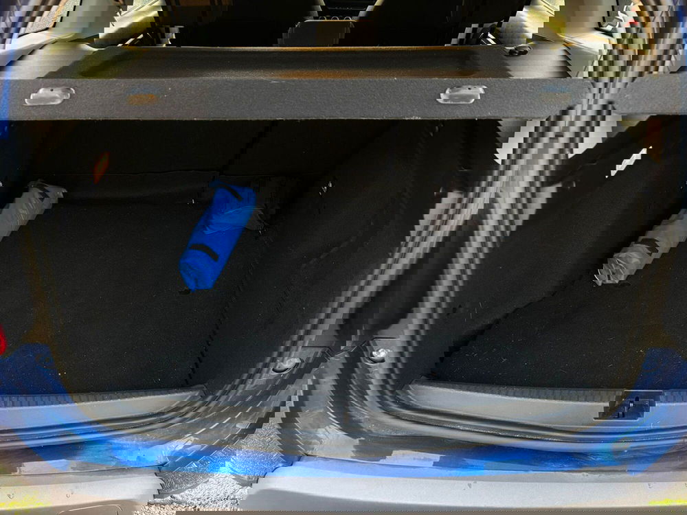 Dacia Duster usata a Vercelli (14)