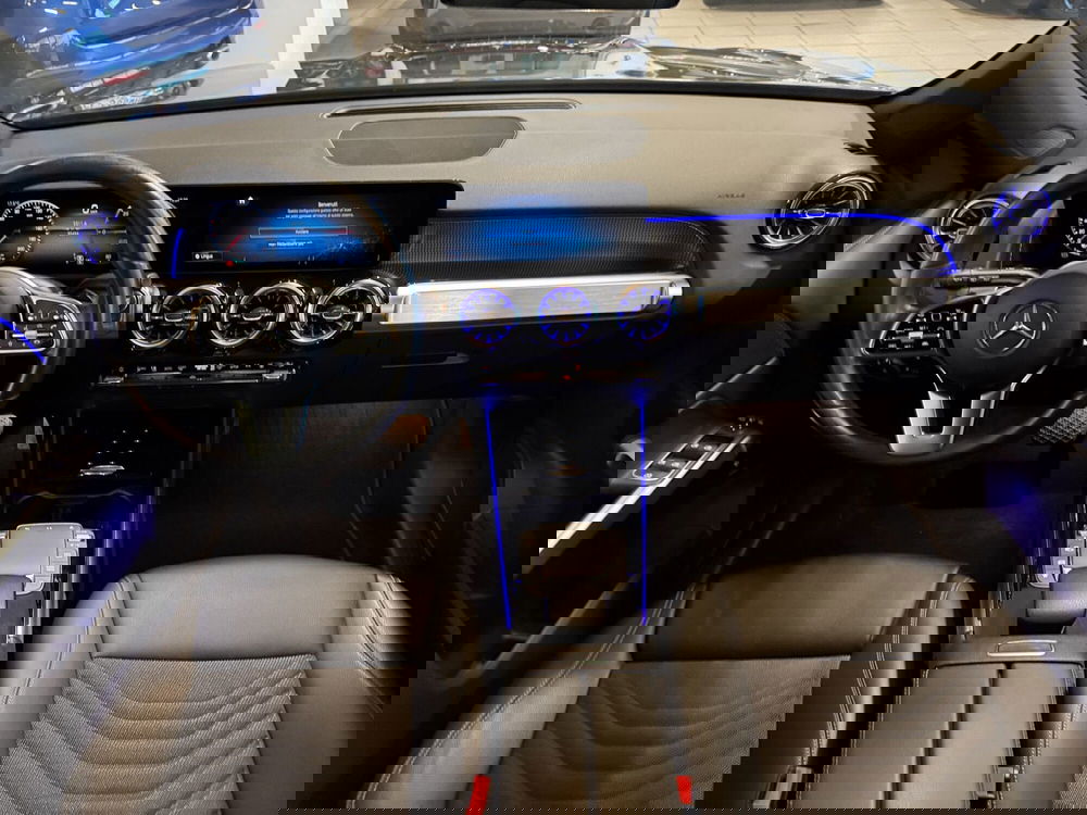 Mercedes-Benz EQB usata a Messina (11)