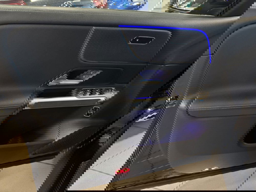 Mercedes-Benz EQB usata a Messina (6)