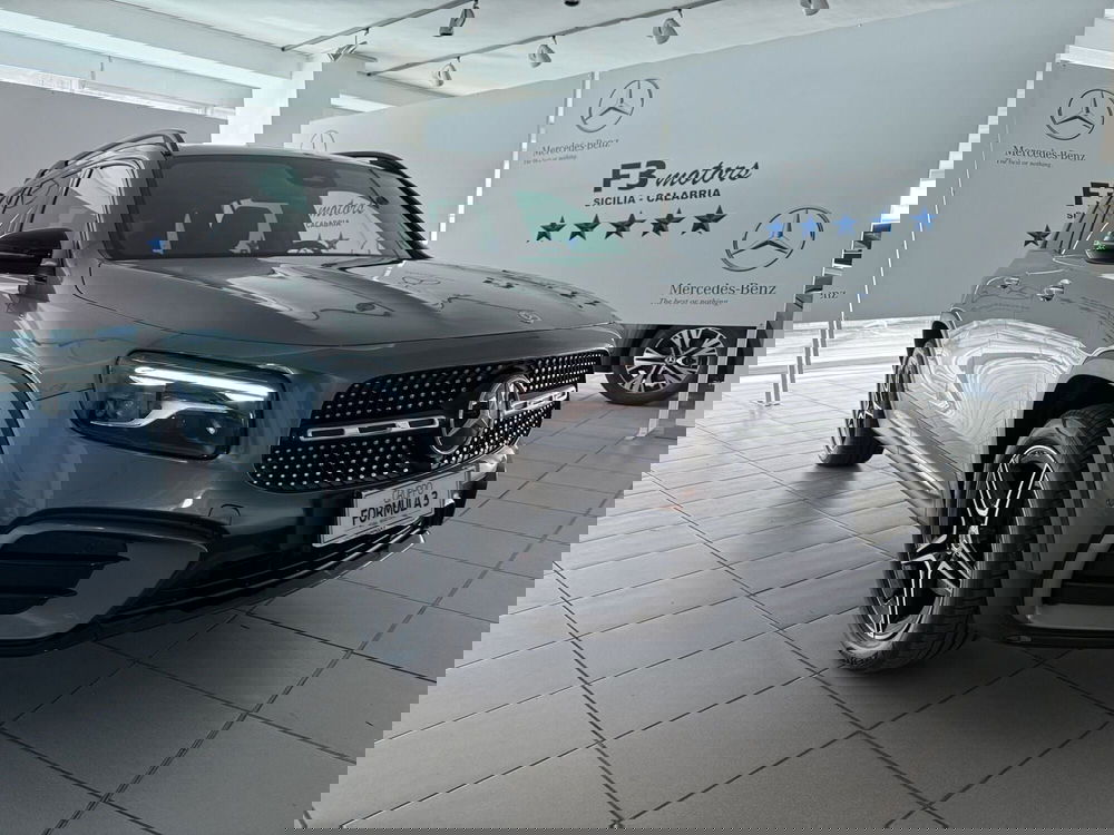 Mercedes-Benz GLB nuova a Messina (2)