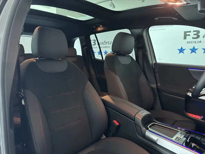 Mercedes-Benz GLB nuova a Messina (8)