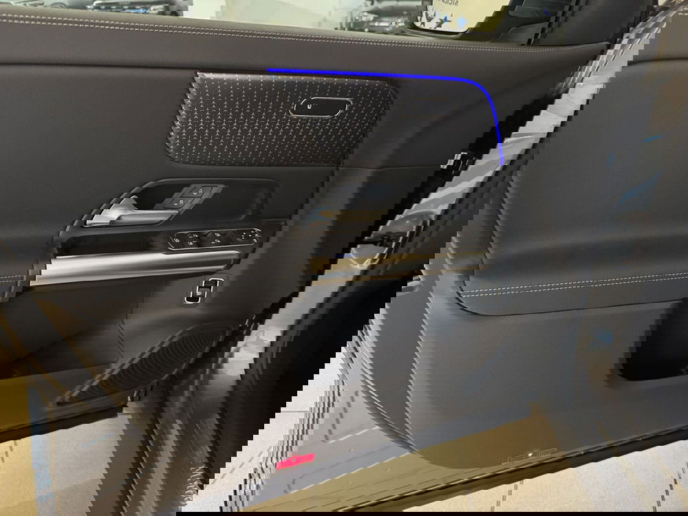 Mercedes-Benz GLA SUV nuova a Messina (6)