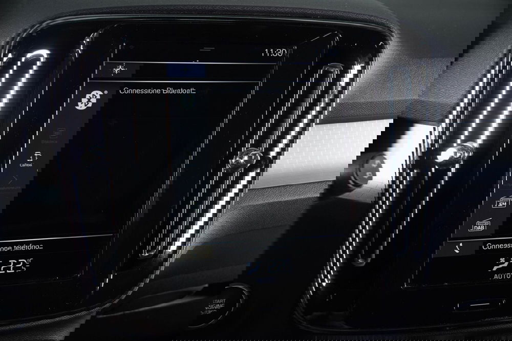 Volvo XC40 usata a Perugia (18)