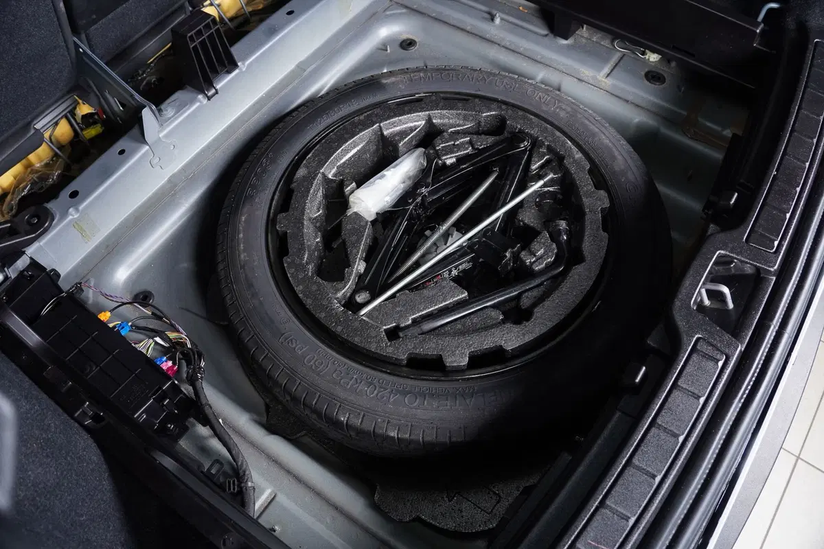 Volvo XC40 usata a Perugia (8)