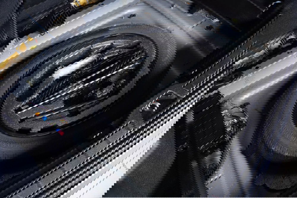 Volvo XC40 usata a Perugia (8)