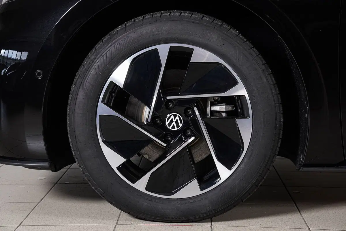 Volkswagen ID.3 nuova a Perugia (6)
