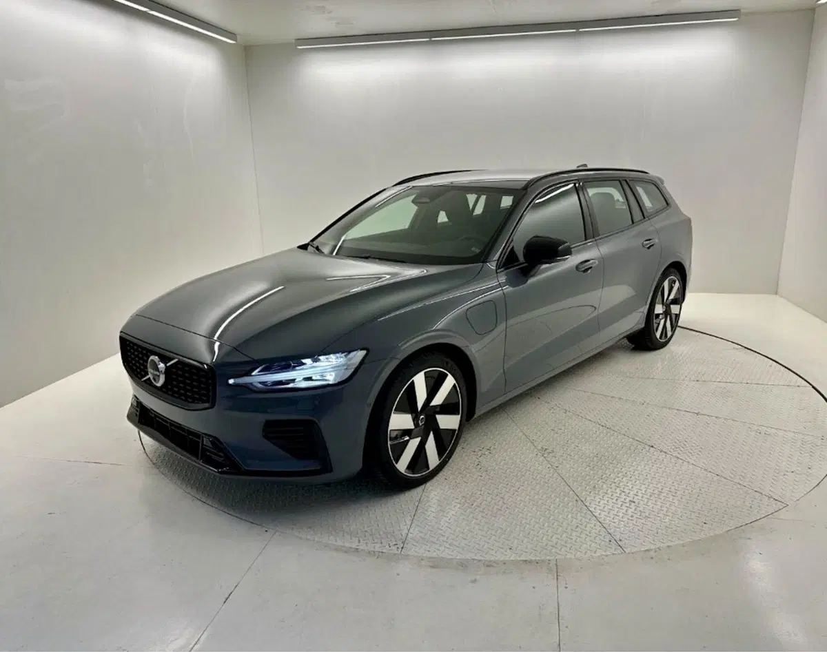 Volvo V60 nuova a Bergamo