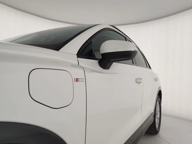 Audi Q3 usata a Massa-Carrara (6)
