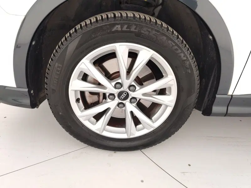 Audi Q3 usata a Massa-Carrara (7)