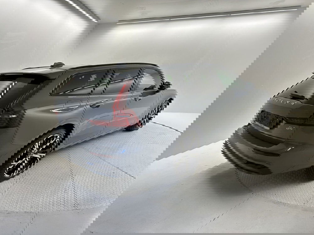 Volvo V60 nuova a Bergamo (2)