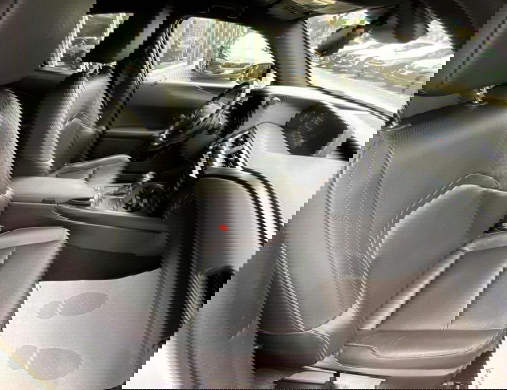 Lexus UX usata a Perugia (7)