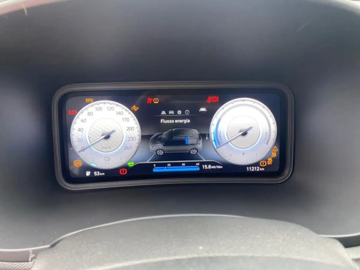 Hyundai Kona usata a Perugia (12)