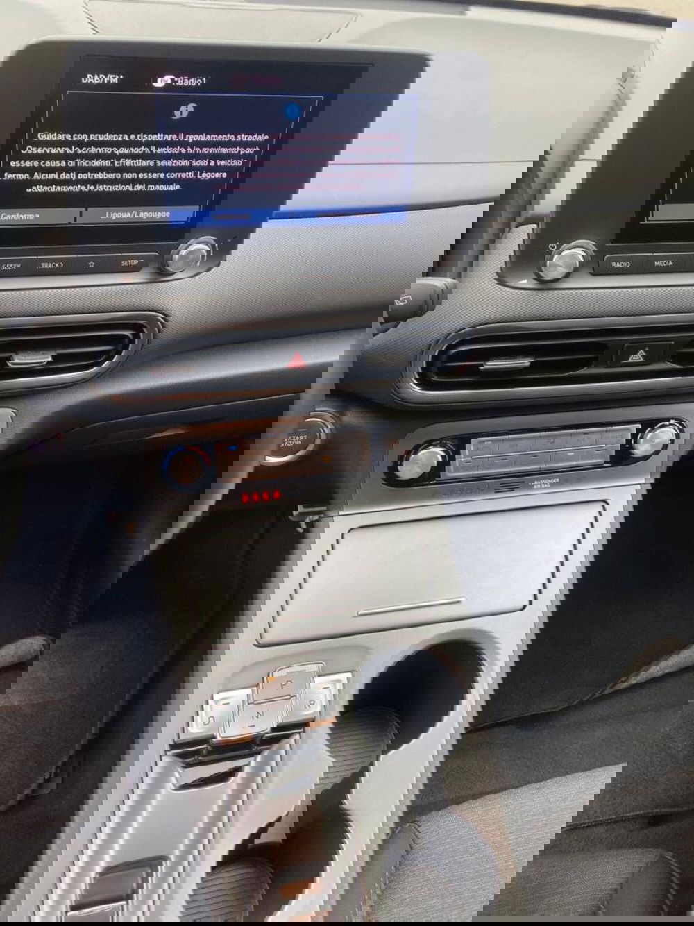 Hyundai Kona usata a Perugia (6)