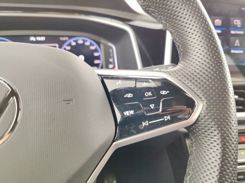 Volkswagen T-Roc usata a Massa-Carrara (13)